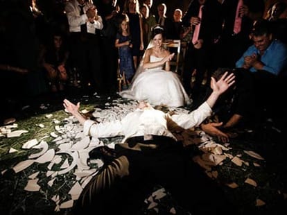 weird marriage traditions