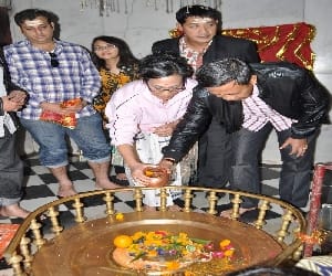 Indonesia air force chief could not bath in Ganga