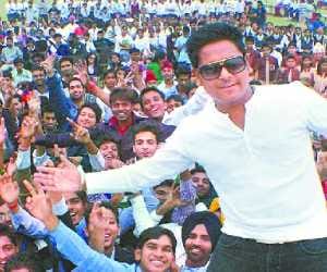 Singer Kamal khan in Tech Fest