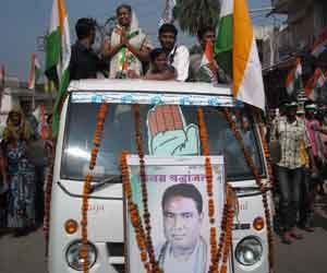 wife of mahendra karma is fighting election on his seat