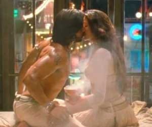 kiss and bedroom scene in ramleela