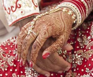1 million rupees after marriage with muslim girl: hindu mahasabha