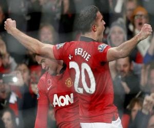 Robin-van-Persie-scored-for-Man-United 