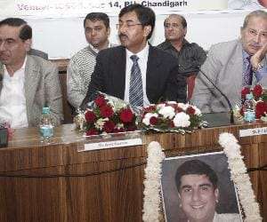 140 people died in road accident every year at chandigarh