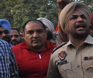 Surjit gullible fellow smuggler on remand