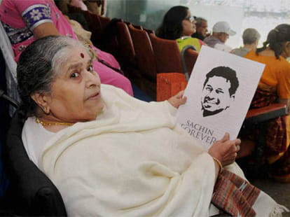 LIVE, sachin_Tendulkar, mumbai_test, live_score, live_cricket