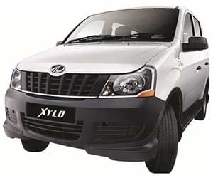 Mahindra launches Xylo D2 Maxx 9 seater