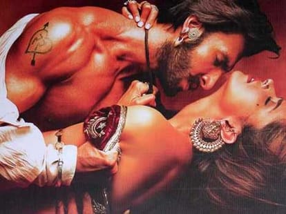 ranveer celebrates birthday with Deepika
