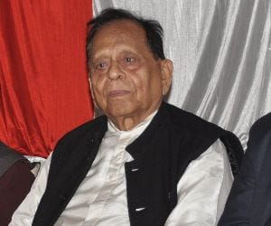 vc mishra_mulayam singh yadav_prime minister