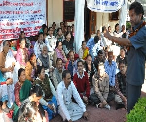 capital in issue on stage agitator