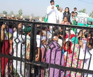 Digvijay prevented from entering the college