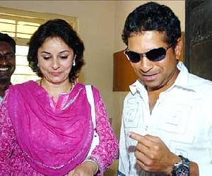 taliban threatens media who says that its against sachin tendulkar