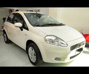 Fiat launches Linea, Punto Absolute editions