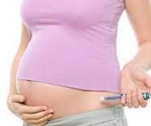 poisnous sweets make wife aborted child