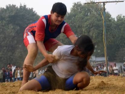 International Cirque difficult to call Pak wrestlers