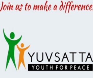 yuvsatta_awareness campaign_plaza_sec 17_condom distribution_aids