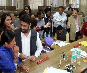 BSP councilor says, Bansal and Congress are theif