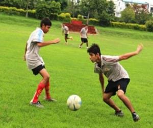 370 students shown tallent in spat