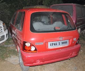 police caught minister due to fake number plate
