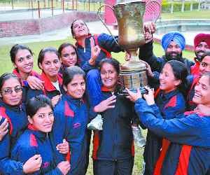 women kabaddi team of pu