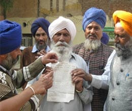 Sikhs ask for Seprate SGPC