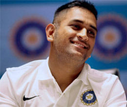 MS Dhoni wins ICC People's Choice Award