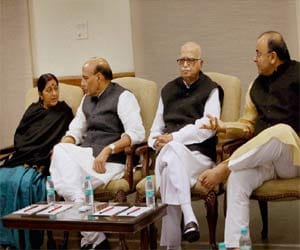 bjp will target upa govt in parliament