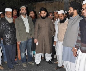 desi bomb thrown near nadwa