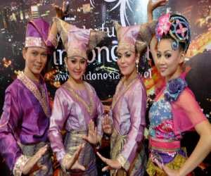 turist fest at city beautiful
