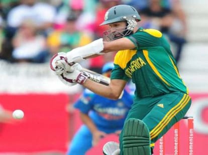 reocrds in cricket world in 2013