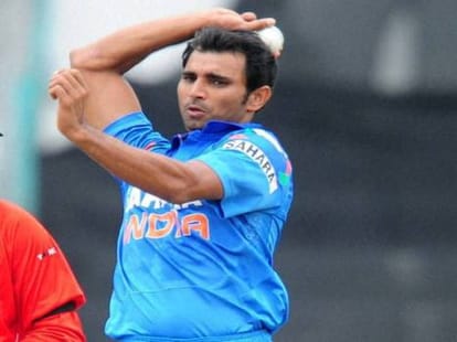 ms dhoni again mistaked in odi match