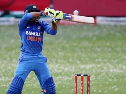 read last five over in auckland ODI 