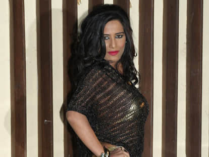 rakhi sawant, poonam pandey, sunny levoni