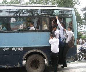 center will give 265 buses to uttarakhand