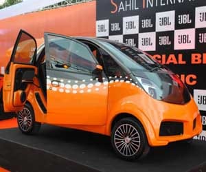 Tata Motors launching Power Steering equipped 'Nano Twist' on Jan 15,2014