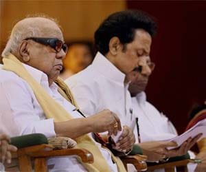 dmk says no chances collation with bjp