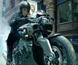 weak point of dhoom 3