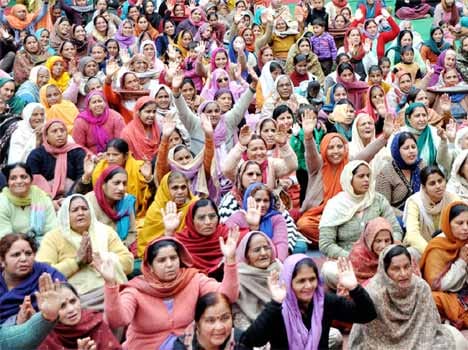 shortage of devotees in haridwar
