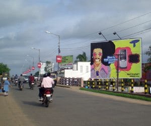 Election commission guidelines restrict banner-hoarding business