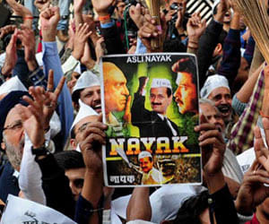 story of arvind kejriwal like as a nayak film