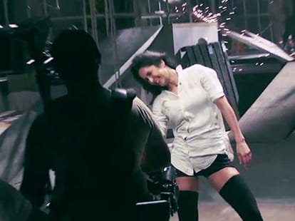 reson why you watch dhoom 3