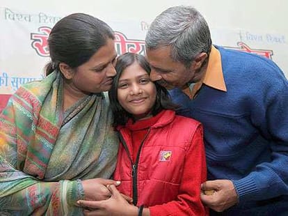 7 strongest girls of uttar pradesh in year 2013