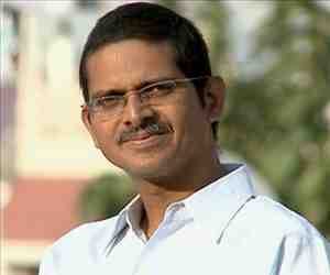 Amitabh Thakur suspended.
