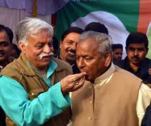 kalyan singh comments on congress and aap