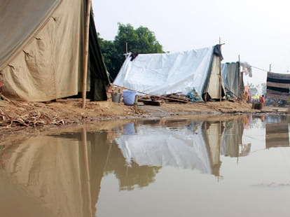 10 thousend are Homeless in mujaffarnaagar