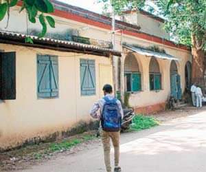 childbirth Toilet, mother child death 