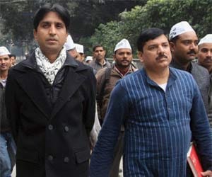 aap leader sanjay singh attacks on bjp congress