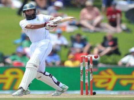 jadeja and shami claims 2 wickets in a row