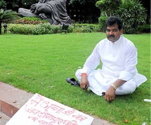 Independent MP Omprakash to join BJP