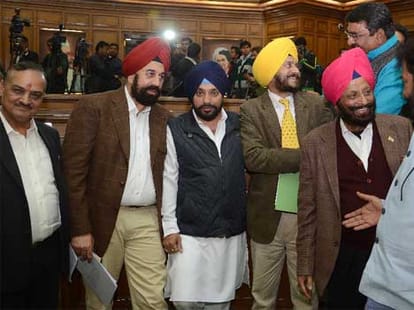 first day in delhi legislative assembly session